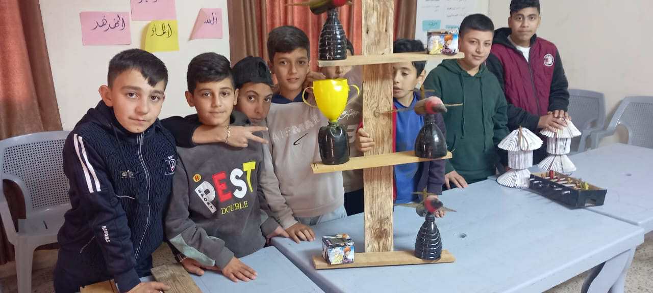 مركز شباب البويضة يختتم دورة إعادة التدوير