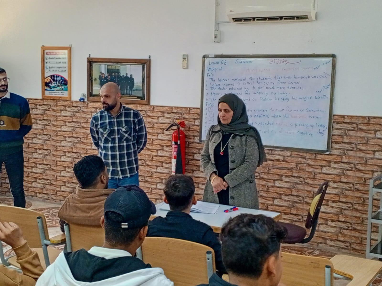 فريحات تتابع سير العملية التعليمية في برنامج التعليم المهني والتقني BTEC