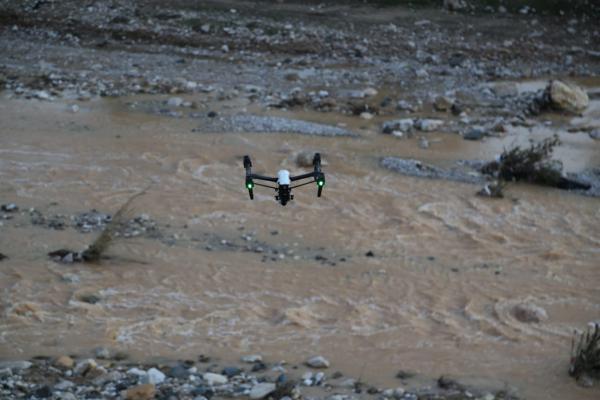 الأمن يحذر من المنخفض: ابتعدوا عن جوانب الأودية والسيول