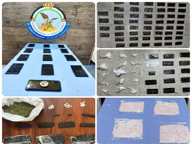 القبض على عصابة إقليمية لتهريب مخدرات و22 تاجرًا وضبط كميات كبيرة