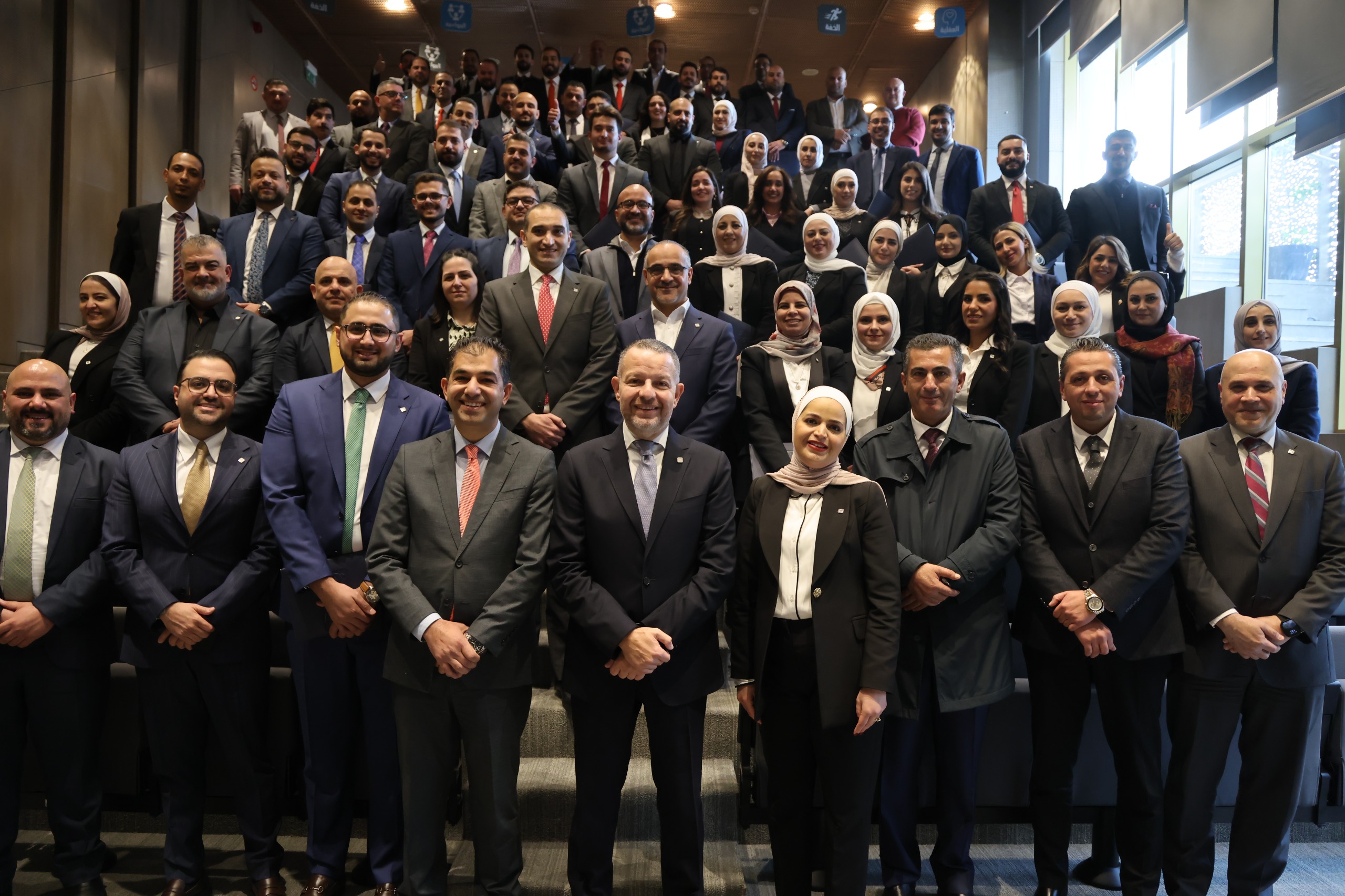 سوليدرتي تكرم 61موظفًا وموظفة حصلوا على 72 شهادة مهنية