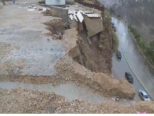 وزير الأشغال: ما حدث في الكرك جرس إنذار حقيقي