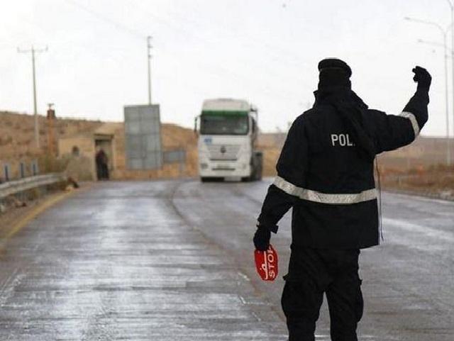 الدوريات الخارجية: ضبط سائق يقود بسرعة 206 كم/ الساعة