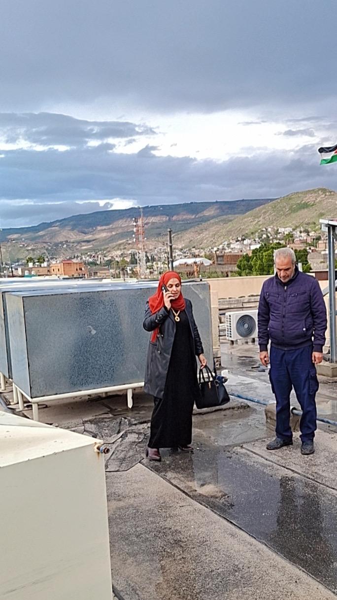 فريحات تتابع ميدانيًا منذ الساعات الباكرة جاهزية مراكز امتحانات الثانوية العامة في ظل الظروف الجوية