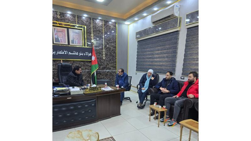 محافظ عجلون يتفقد  جاهزية  بلدية الجنيد للمنخفض