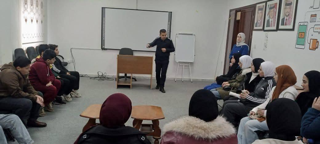 مركز شباب وشابات كفرنجة النموذجي ينظم ورشة حول الاستخدام الآمن للمدافئ