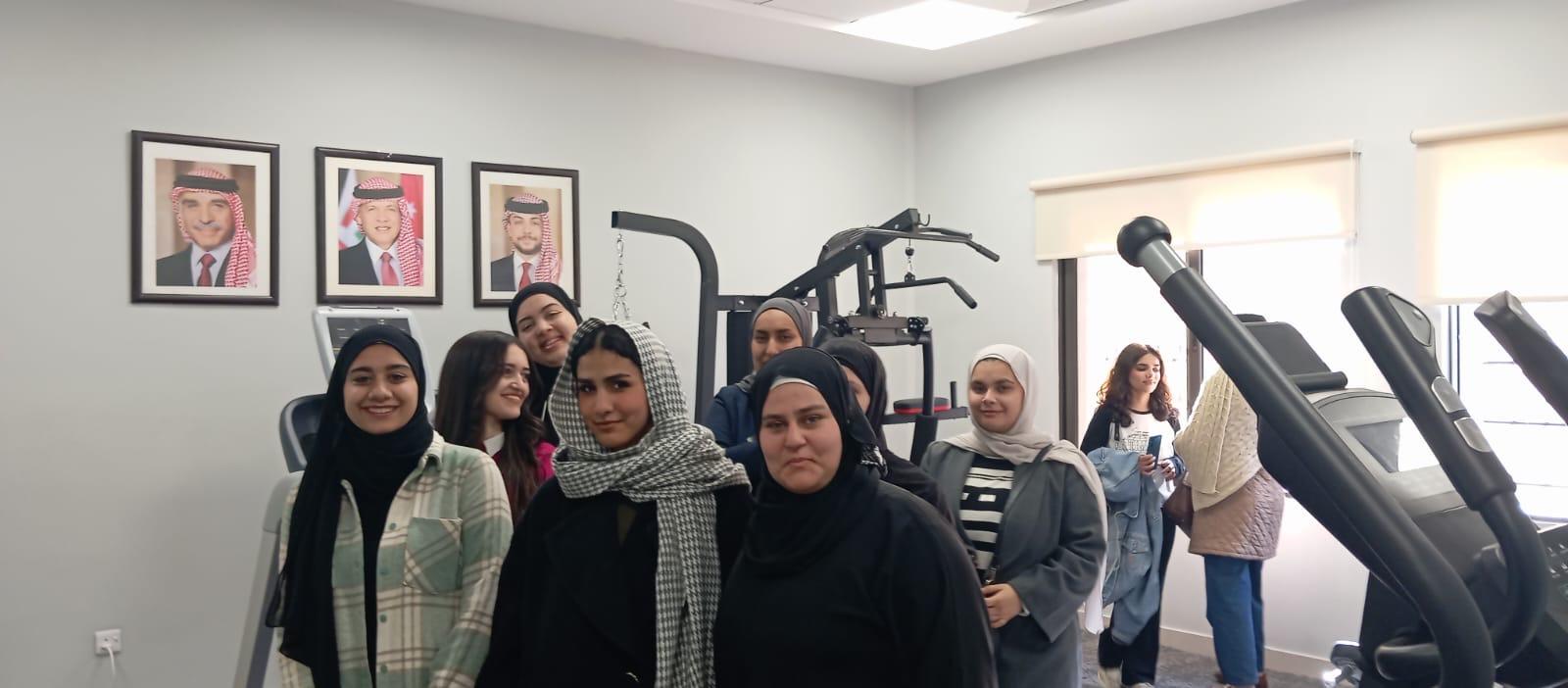 انطلاق دورة اللياقة البدنية في مركز شابات جرش