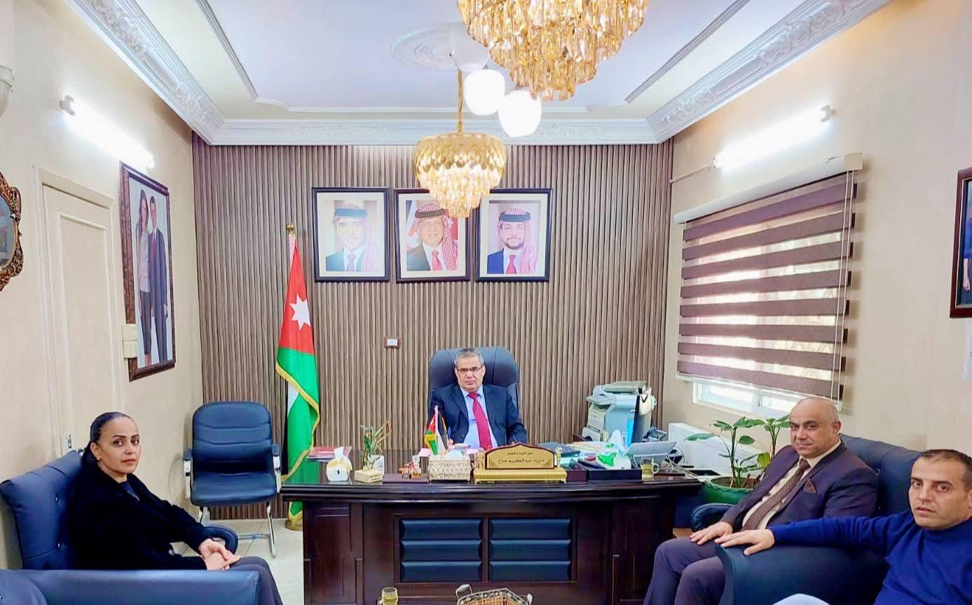 تربية الطيبة والوسطية تبحث سبل تنفيذ برنامج شبكة اللغة العربية