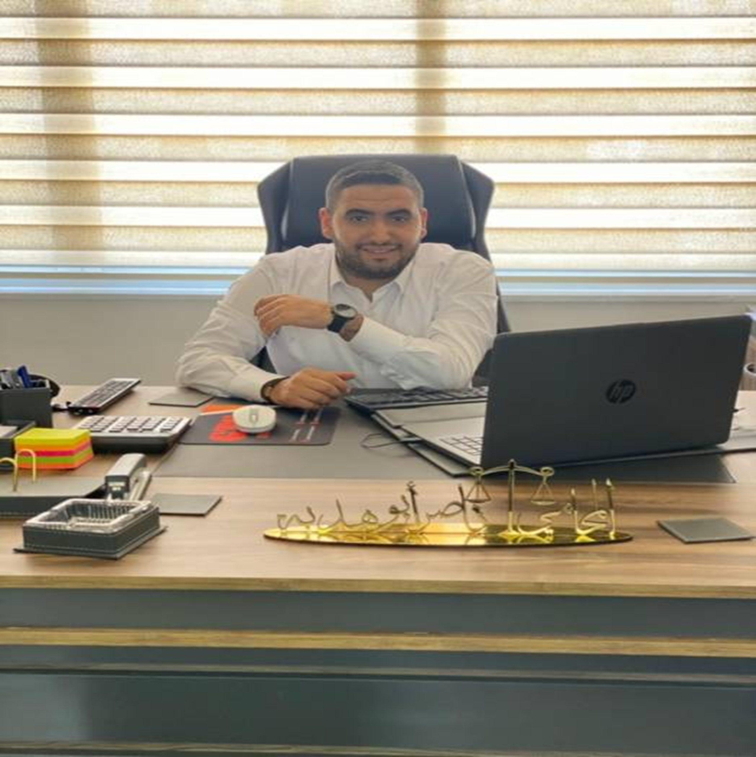 المحامي ناصر ابو هدبة يهنئ جلالة الملك بمناسبة عيد ميلاده الميمون