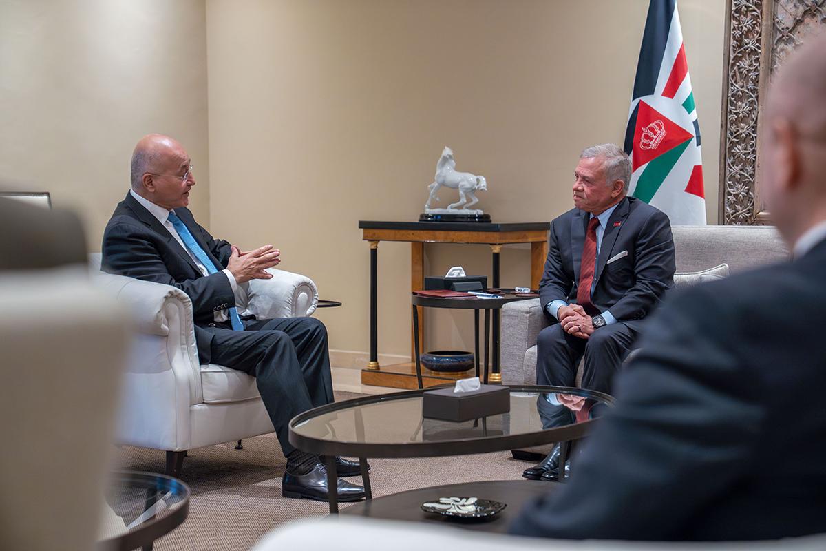 الملك يستقبل المفوض السامي للأمم المتحدة لشؤون اللاجئين