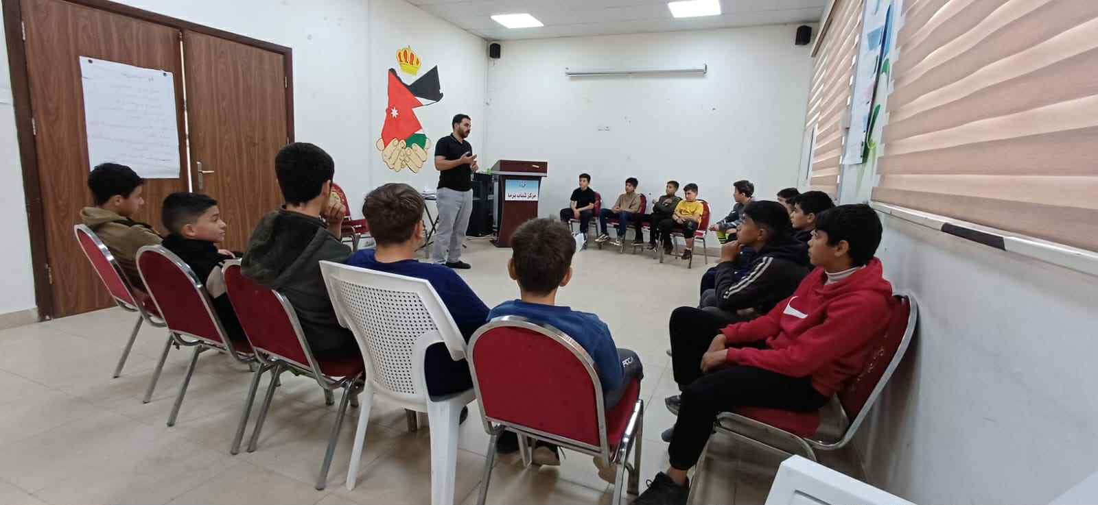 مركز شباب برما ينظم ورشة توعوية حول استراتيجية النظافة الوطنية