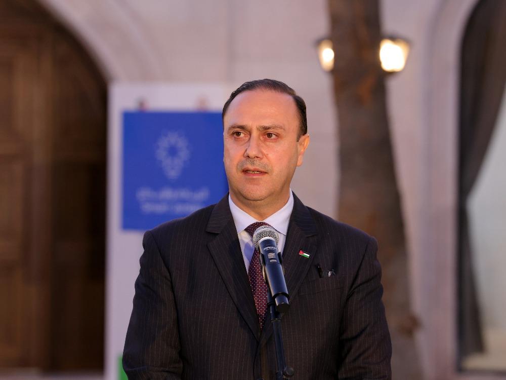 المومني: الإذاعة منبر إعلامي عريق أسّس لمفهوم الإعلام الحديث