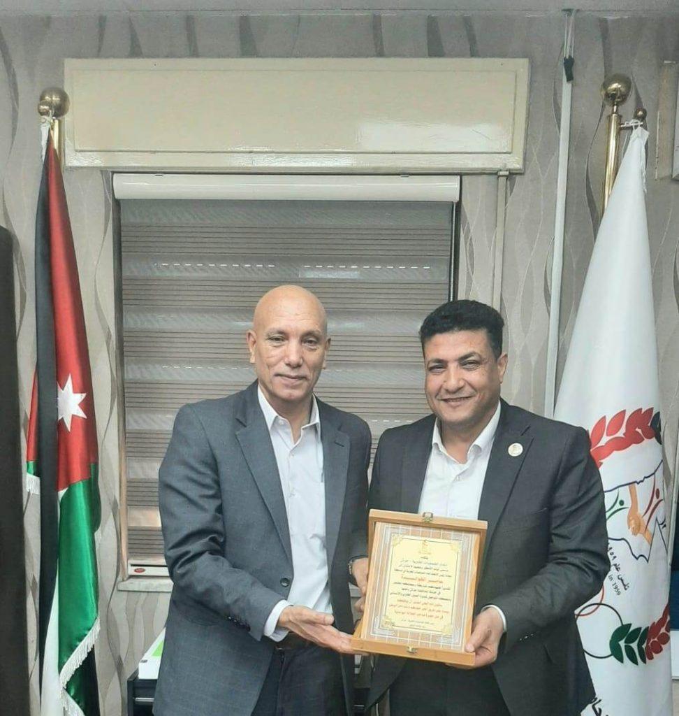 اتحاد جمعيات جرش يكرم رئيس الاتحاد العام الخوالده