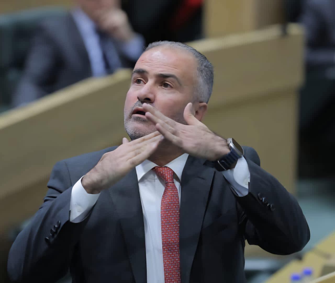 النائب آية الله فريحات… ثبات في الموقف وانحياز صادق لقضايا الوطن والمواطن