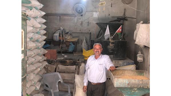 مطحنة كفرنجة… إرث يتوارثه الأبناء منذ قرن