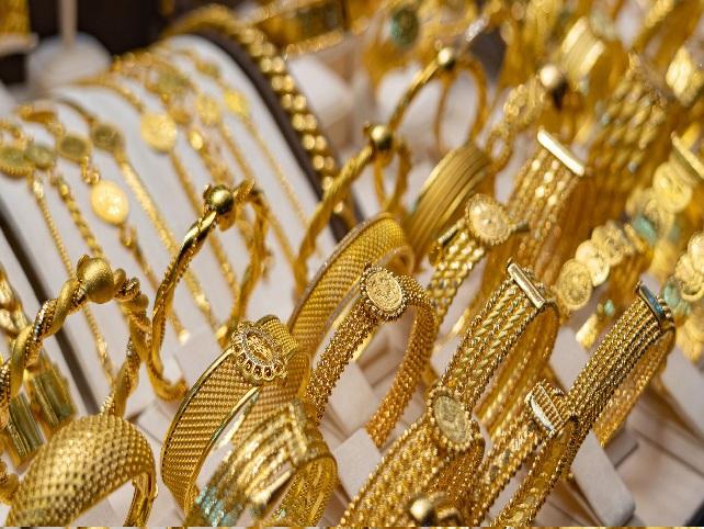 108 دنانير سعر الذهب عيار 21 بالسوق المحلية