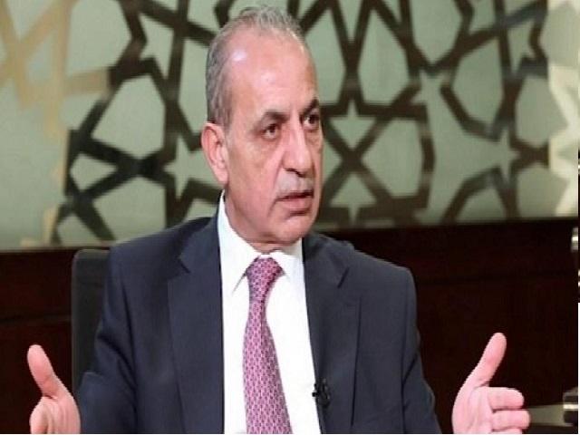 وزير الإدارة المحلية يطلب تثبيت 7 آلاف عامل مياومة