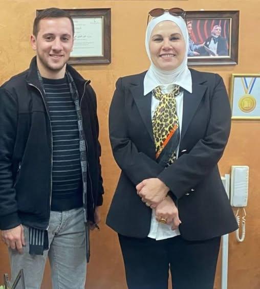 الدكتور بزبز يكتب : سحر الشخاترة… من الصفِّ إلى صناعة القرار : مسيرة امرأة كَتَبَت مَجْدَها في سِجِلِّ التَّعليم