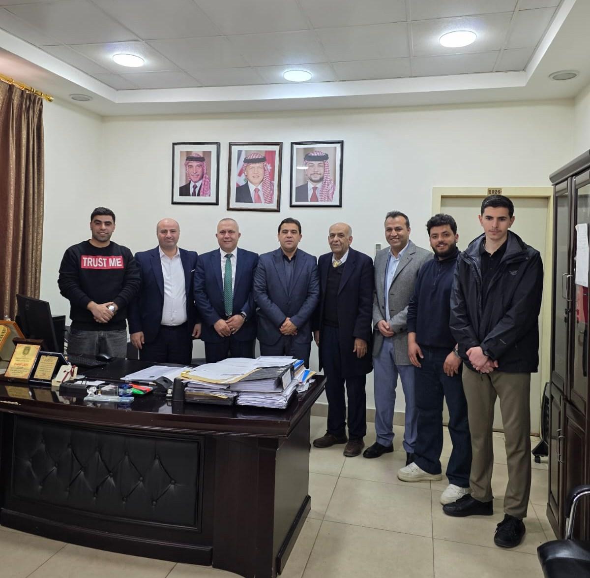 عجلون الوطنية:طلبة تكنولوجيا المعلومات يحققون إنجازين وطنيين ويتأهلون لمنافسات متقدمة في الروبوتات وجائزة ولي العهد