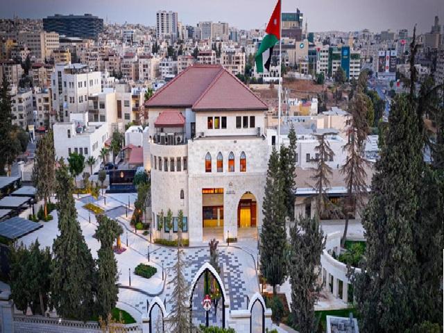 عطلة للمسيحيين بمناسبة أحد الشعانين وعيد الفصح المجيد