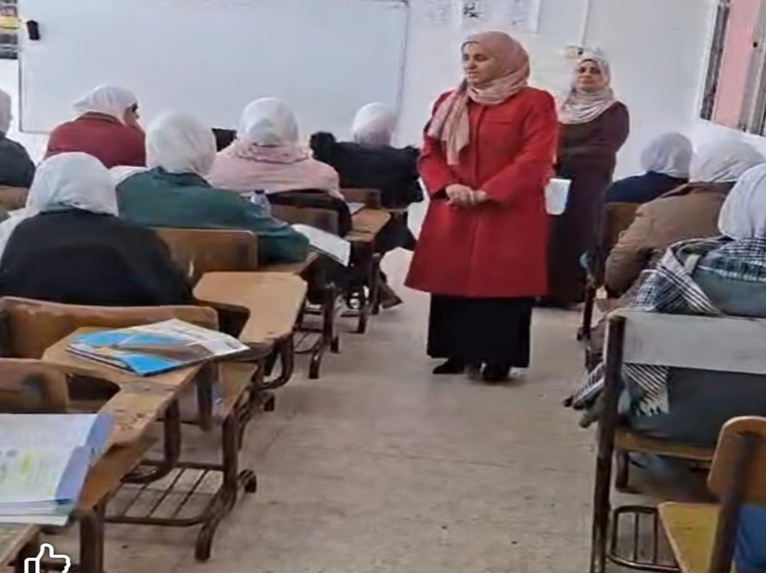 فريحات: تتابع سير العملية التعليمية في مدرسة الشونة الشمالية الثانوية للبنات