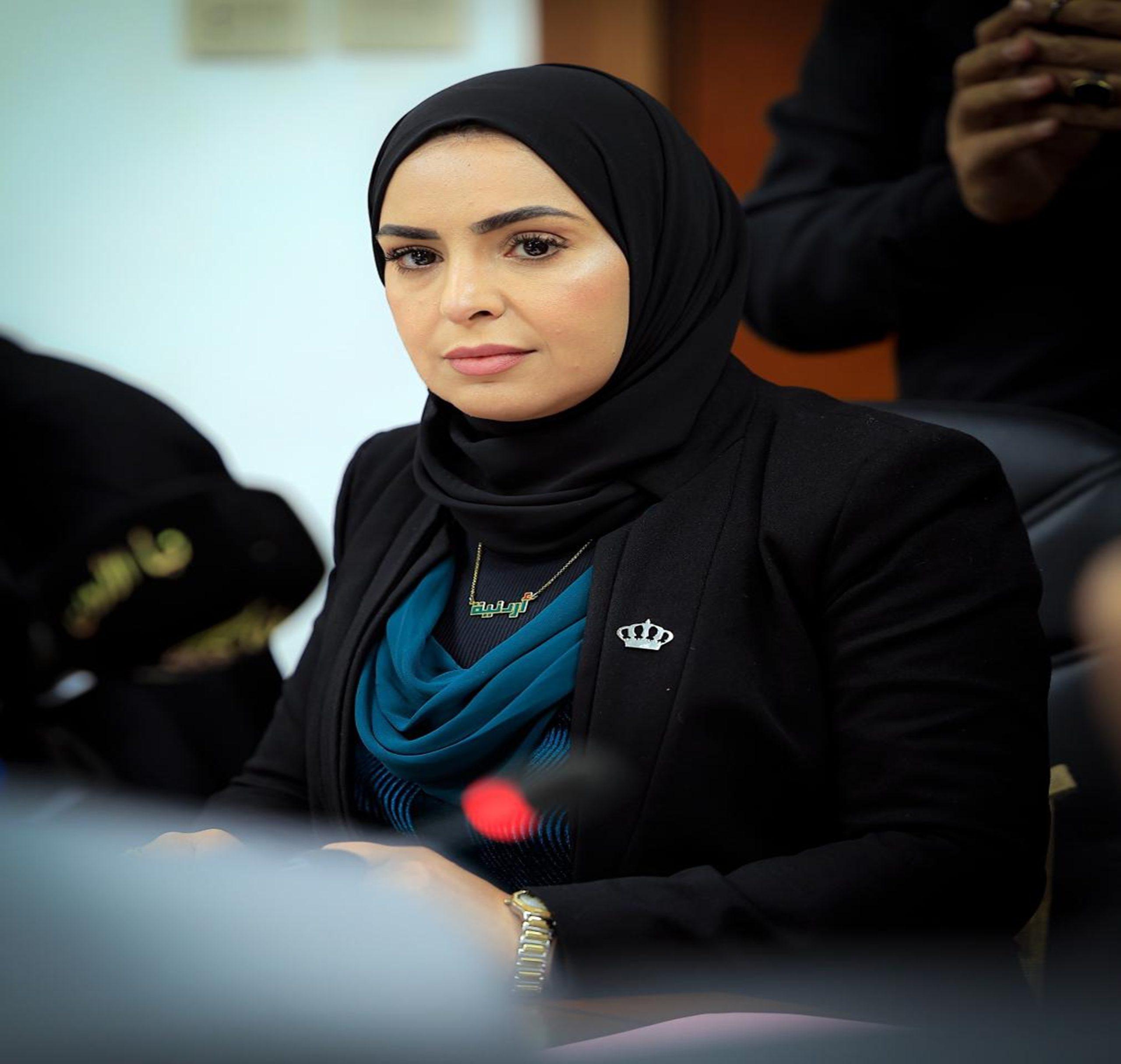 دعوات الشارع.. من يشعلها ومن يحترق بها