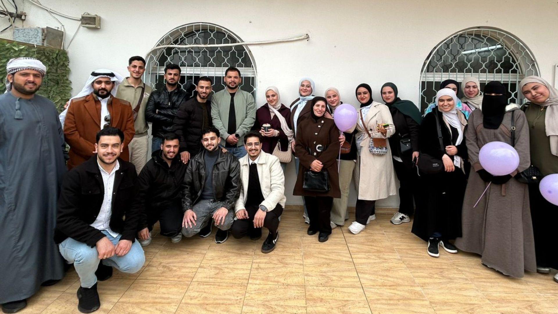 جمعيتي الكوثر للإحسان الخيرية والبيئه ترسمان الفرحة على وجوه  الايتام