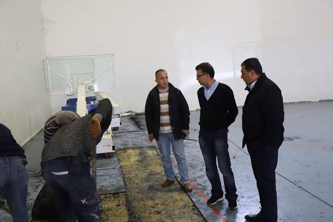 الطوالبة يتفقد مجمع عجلون الرياضي ويطلع على أعمال الصيانة الجارية