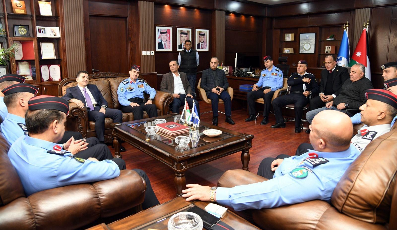 جامعة العلوم والتكنولوجيا تعزز التعاون مع مديرية الأمن العام  وتختتم نهائي بطولة القائد