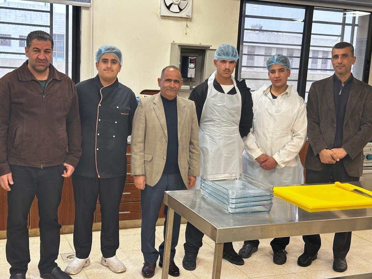 جولة تفقدية للمشاقبة تعزز التعليم التطبيقي والمبادرات النوعية