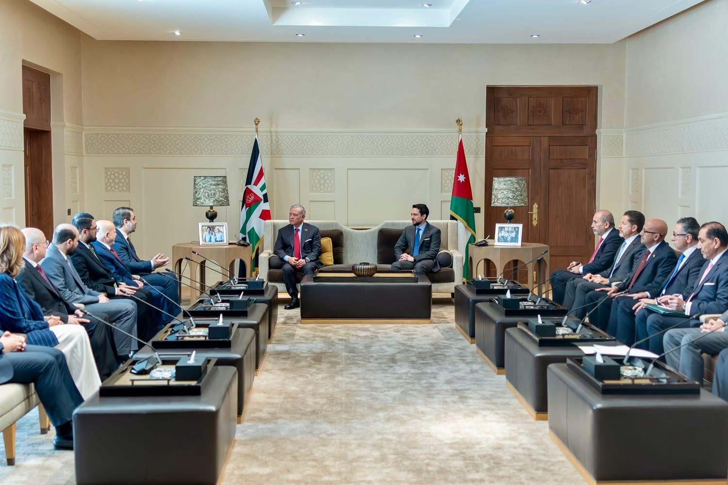 الملك يستقبل الوفد الوزاري السوري المشارك باجتماعات مجلس التنسيق الأعلى المشترك