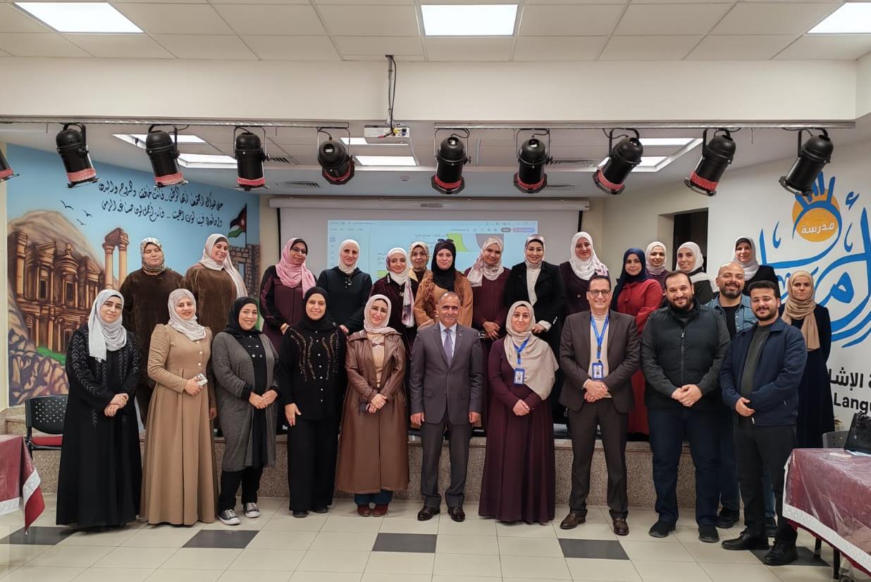 المشاقبة يفتتح مبادرة بمشاركة 17 مدرسة