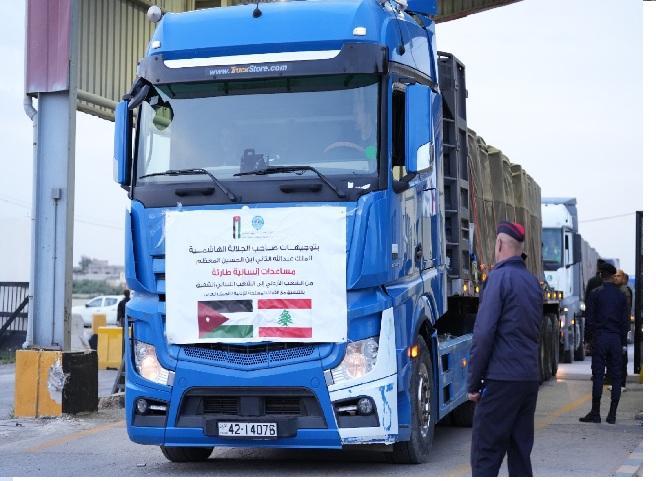 بتوجيهات ملكية .. الأردن يرسل قافلة مساعدات جديدة إلى لبنان