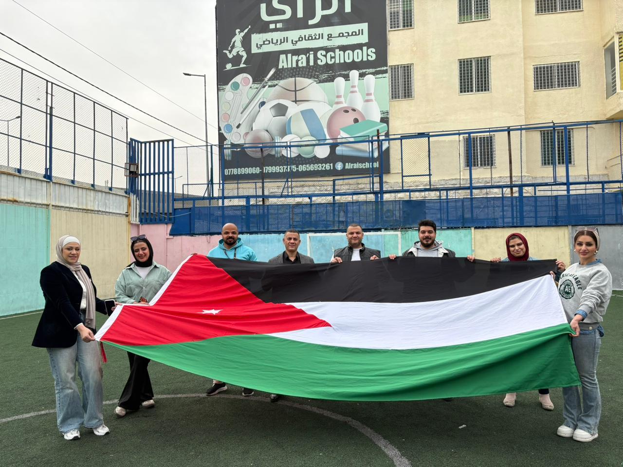 مدارس الرأي تحتفي بيوم العلم الأردني بطريقتها المميزة