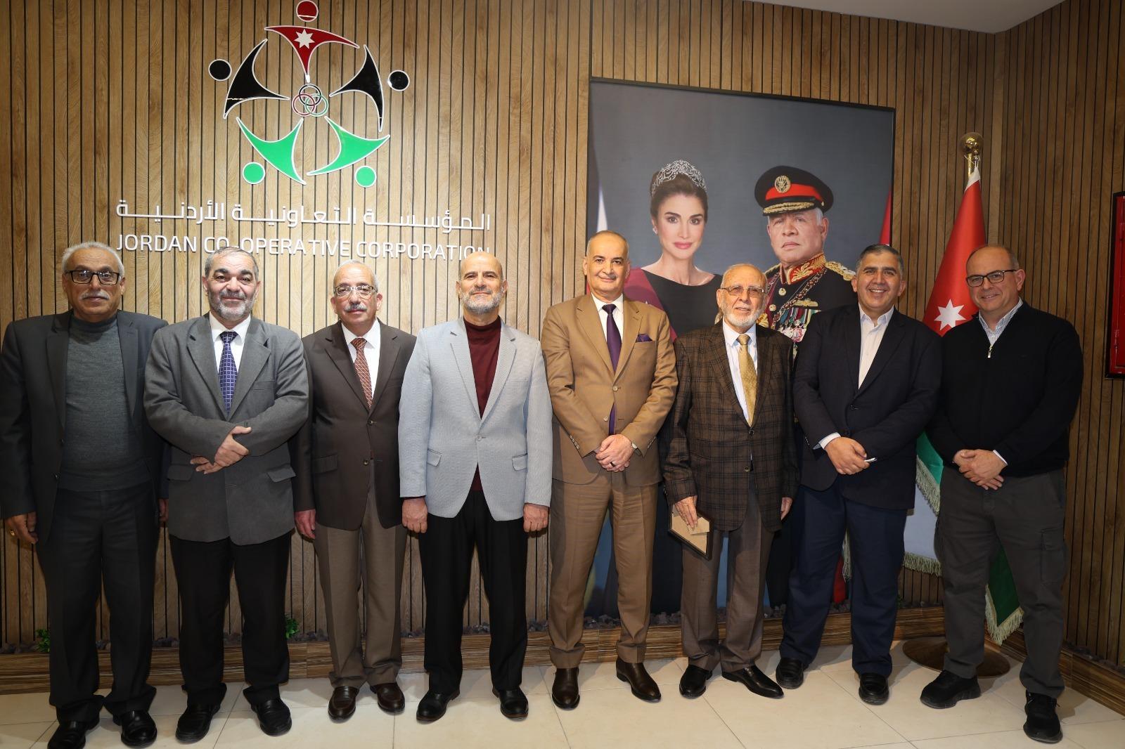 الجمعية الأردنية لمكافحة التصحر وتنمية البادية والمؤسسة التعاونية الأردنية توقعان مذكرة تعاون