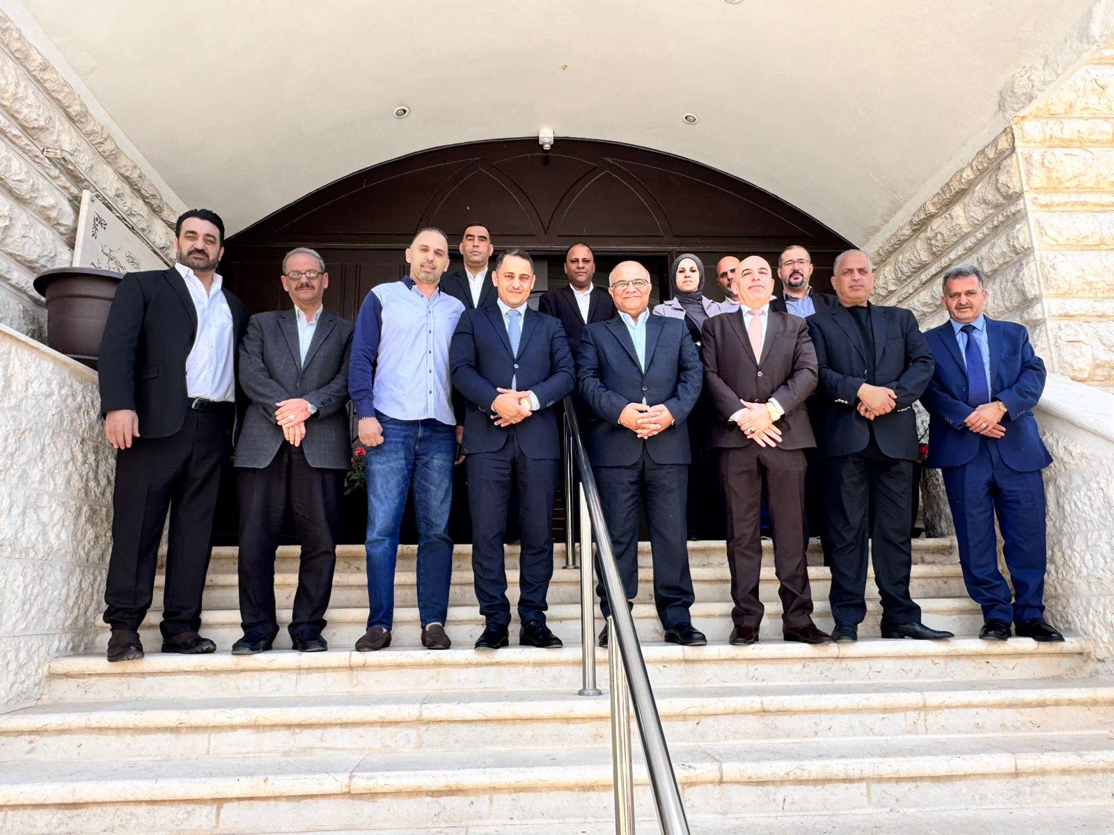 لقاء يبحث تعزيز التعاون بين نقابة الصحفيين الأردنيين وحزب التغيير