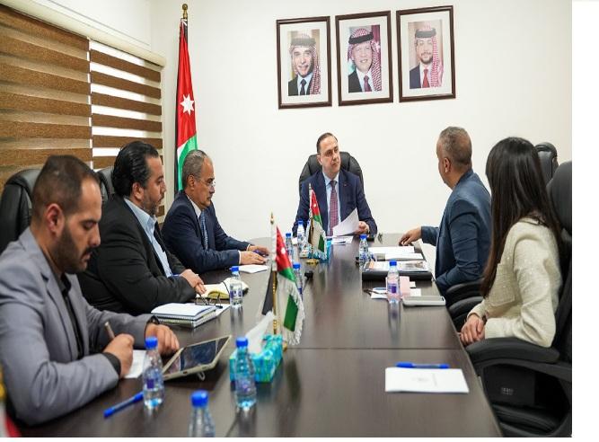 المومني :العمل التطوعي ركيزة في التكافل الاجتماعي