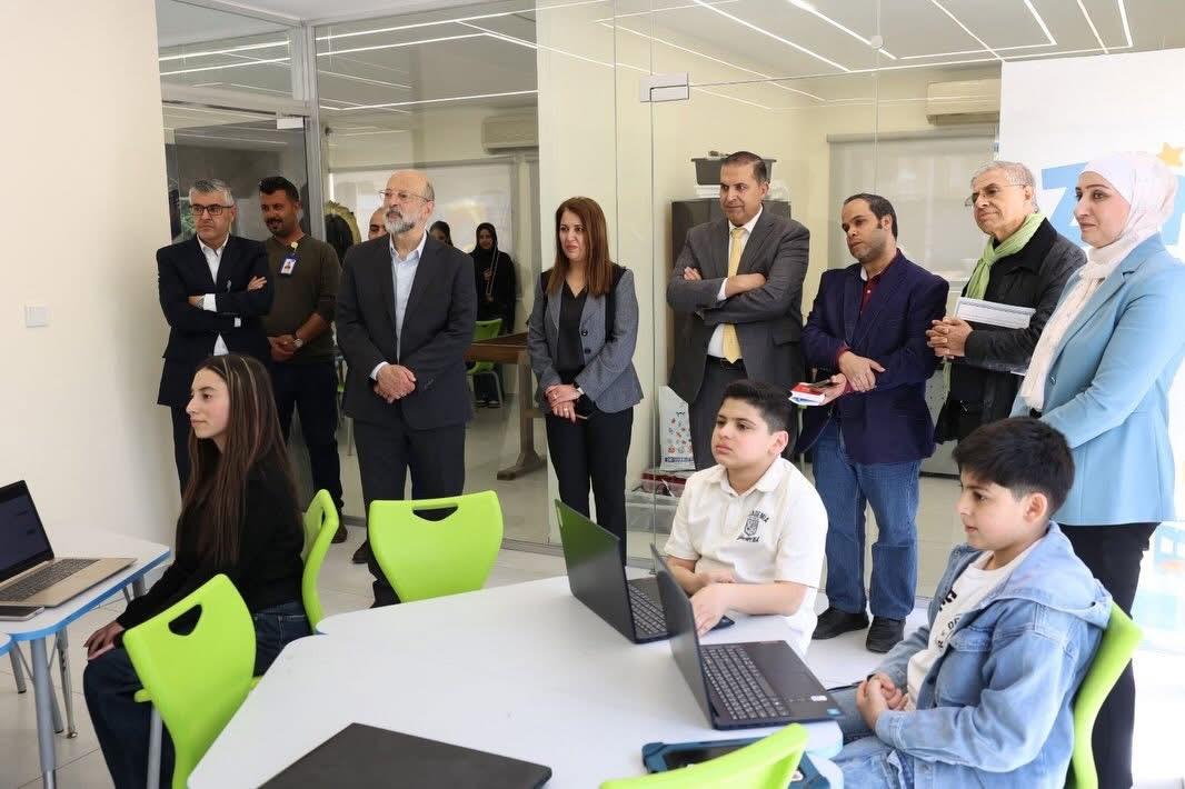 صبيح تستقبل رئيس الوزراء الأسبق الدكتور عمر الرزاز