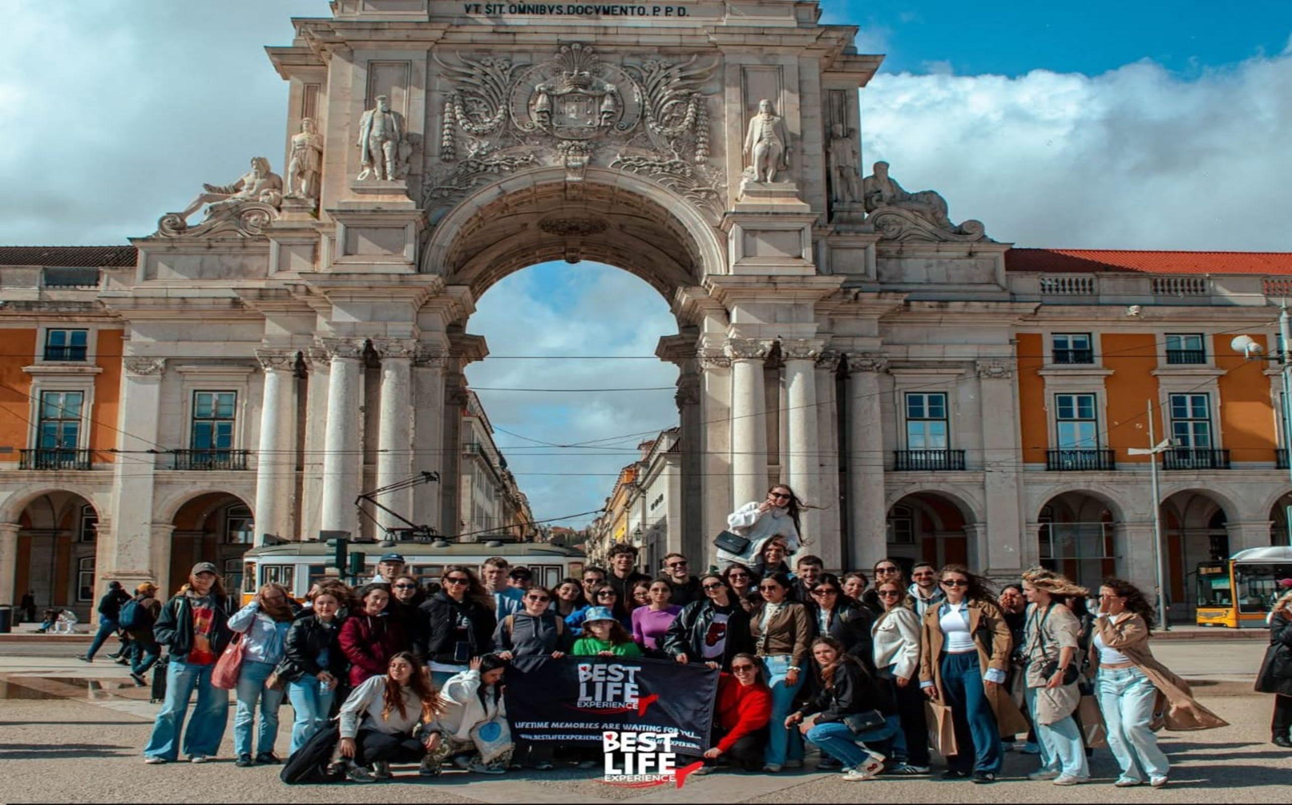 رئيس جامعة عجلون الوطنية يوجّه رسالة دعم وتحفيز لطلبة برنامج التبادل الطلابي (Erasmus+)