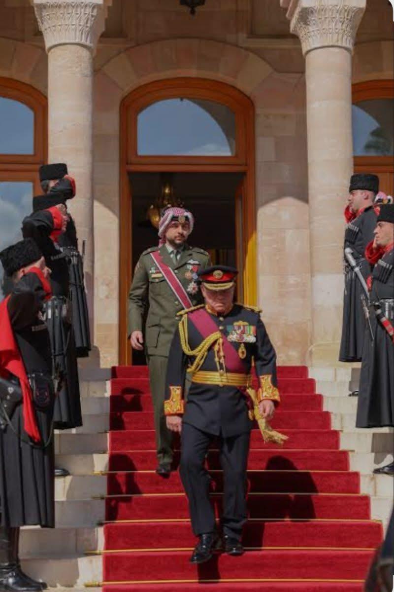 القيادة الهاشمية ورهان المستقبل: إعادة هيكلة الجيش وتجسيد رؤية خدمة العلم