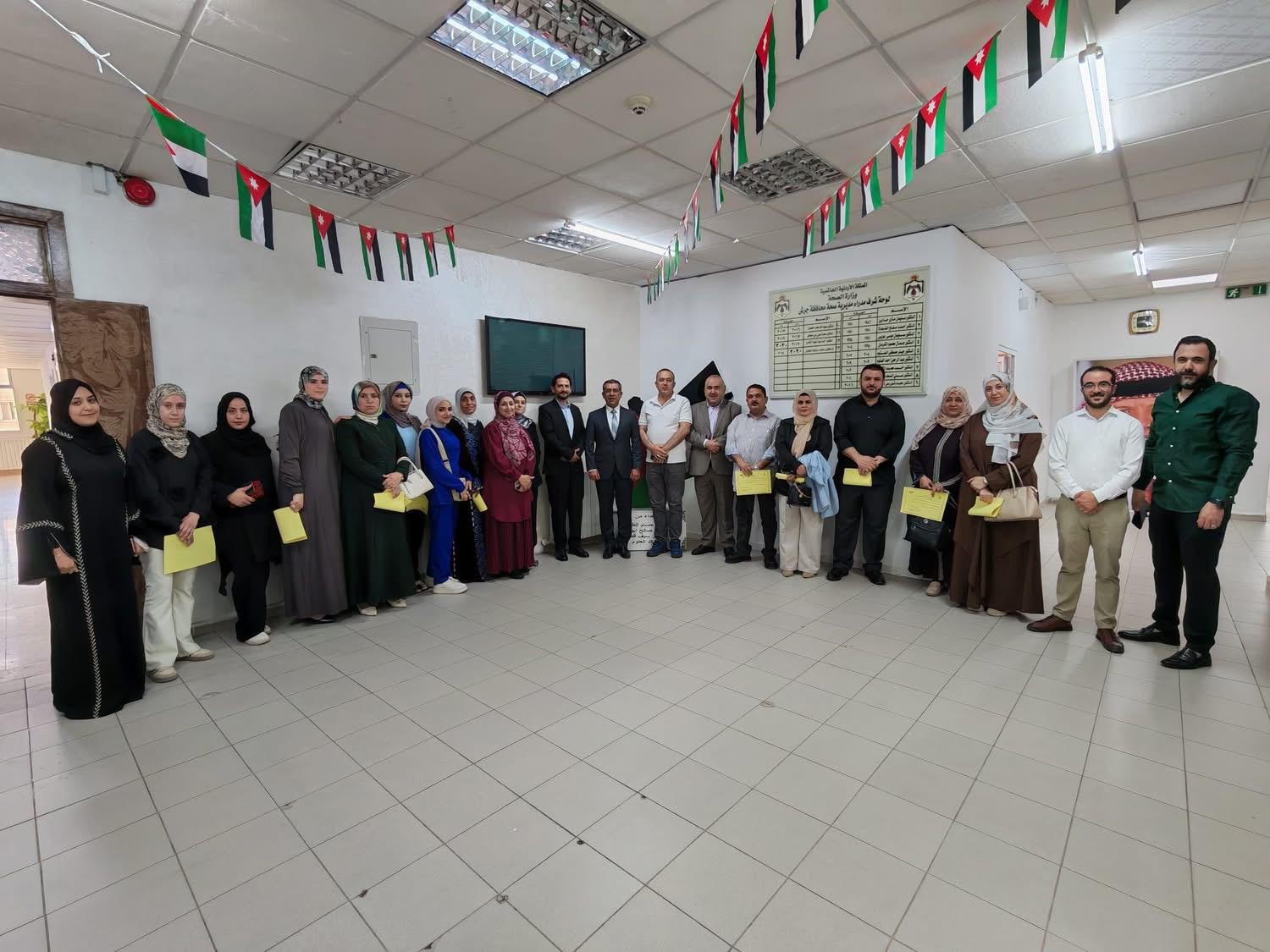 مدير صحة محافظة جرش يكرم عدداً من الممرضين بمناسبة يوم التمريض العالمي