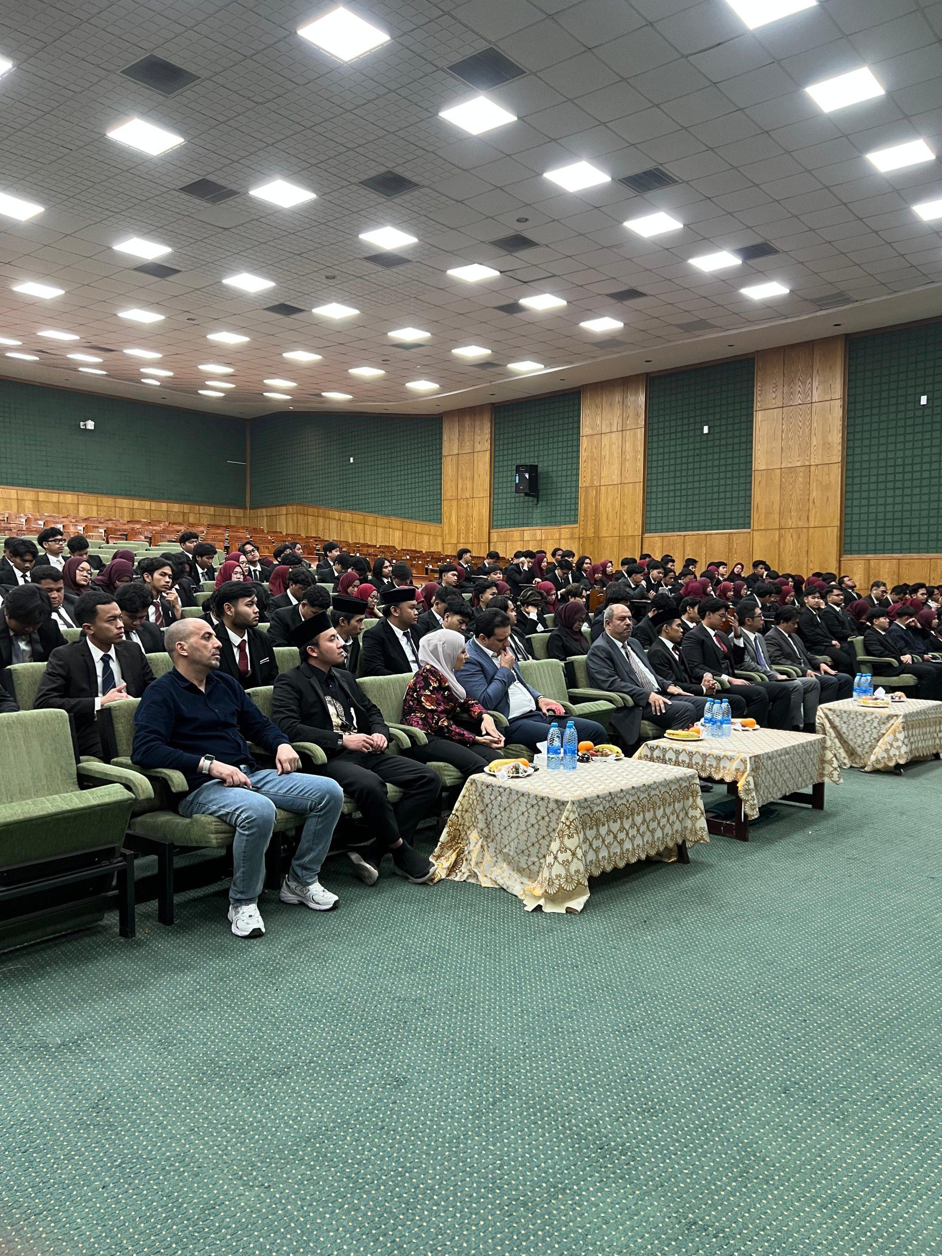 الناصر يرعى حفل تنصيب الهيئة الإدارية الجديدة لاتحاد الطلبة الإندونيسيين في جامعة اليرموك