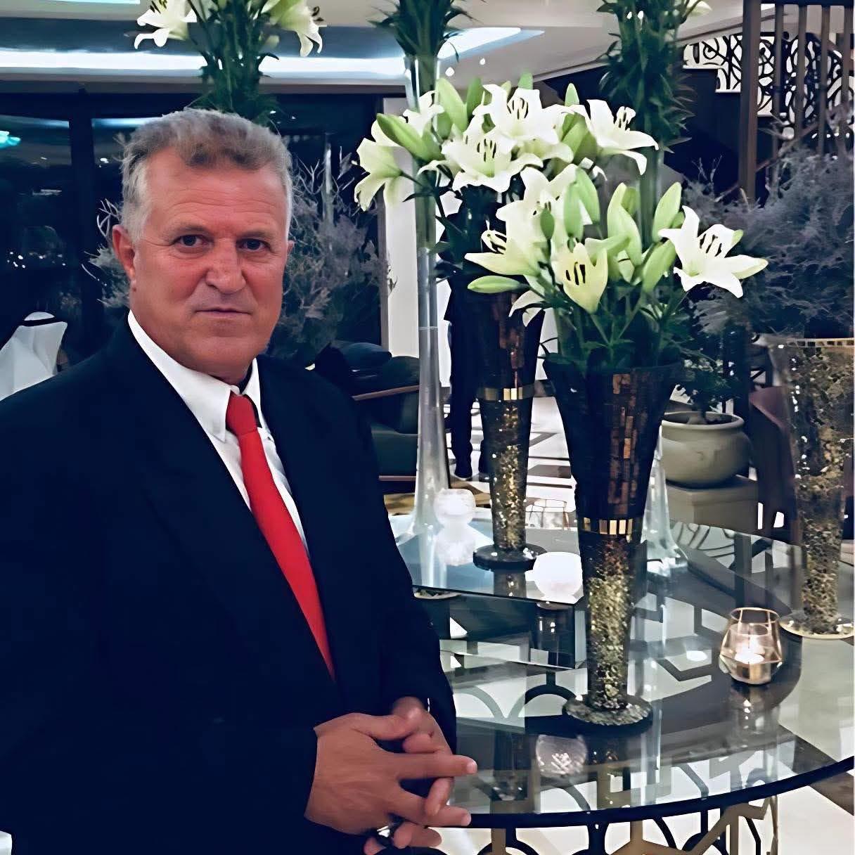 سلامات للزميل أسامة عكاشة الزغول