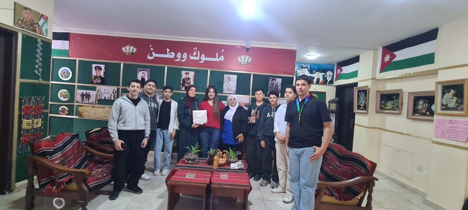 اختتام بطولة عيد الاستقلال الـ80 لتنس الطاولة والشطرنج في المراكز الشبابية في عجلون