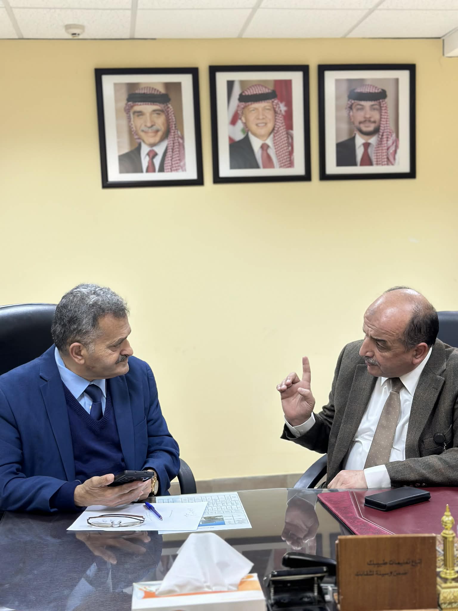 مستشفى الإيمان الحكومي بعجلون يعزز خدماته بالتحول الرقمي والعيادات التخصصية ومبادرات إنسانية