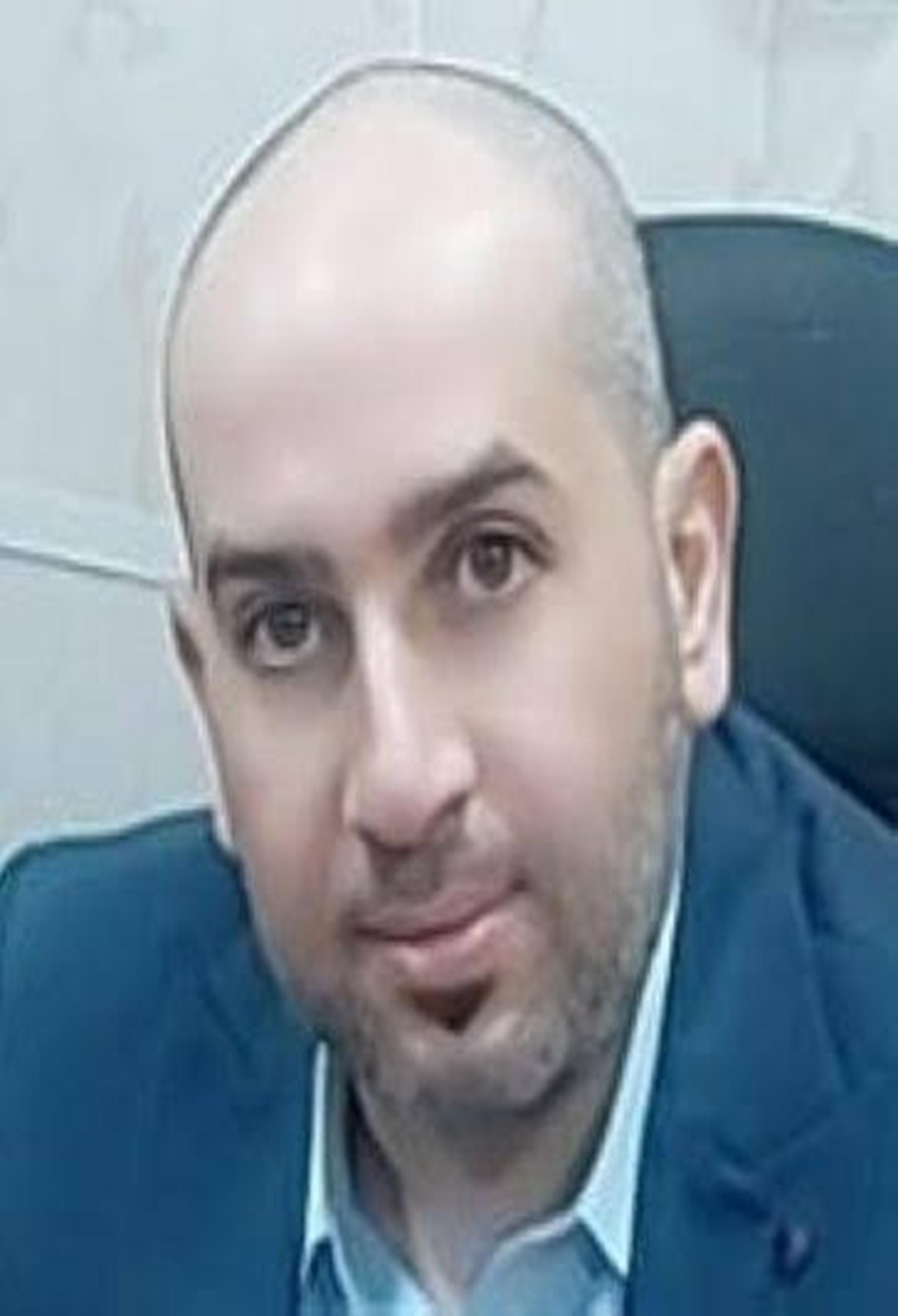 جويعد يكتب : بابتسامة الأب ونخوة الملوك.. 
