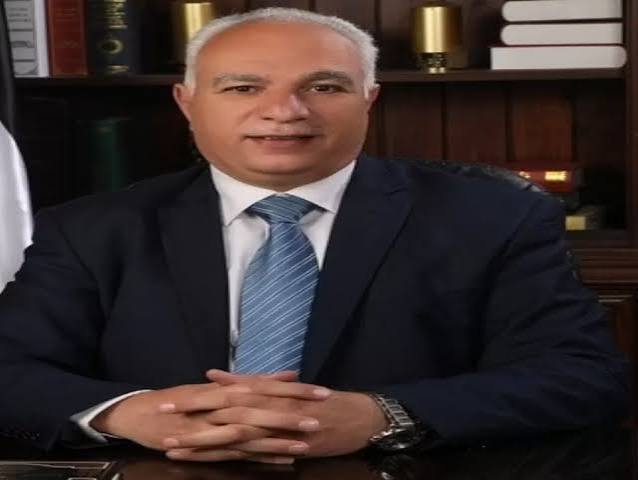 عبدالرحمن يكتب : محاولة إحتواء تداعيات الصراع