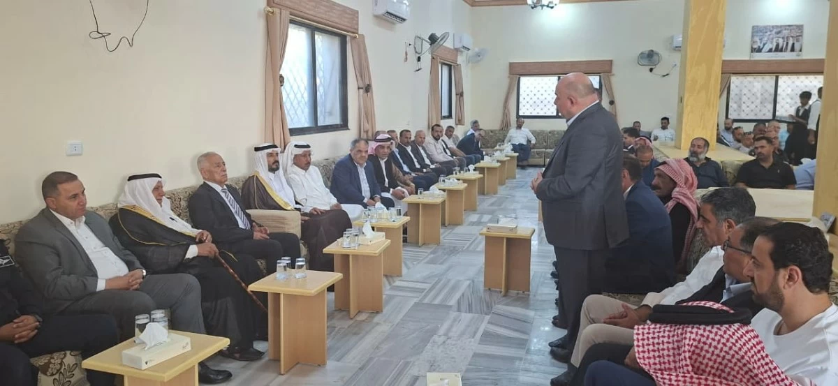 مندوبا عن الملك وولي العهد...العيسوي يعزي عشيرة الرحامنة